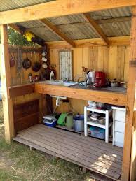 outdoor kitchen