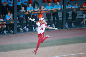 Find a new oklahoma softball jersey at fanatics. Oklahoma Softball Ou Enters Ncaa Tournament As No 1 Seed Set To Host Regional Crimson And Cream Machine