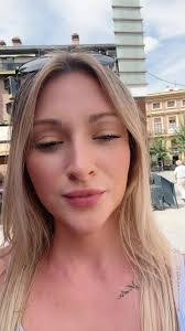 Stacie Cox's Instagram, Twitter & Facebook