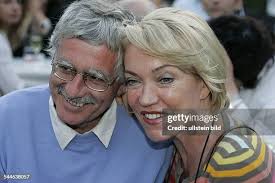 120 Lisa Riecken Photos & High Res Pictures