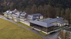 Each year, millions of homes are put on the market. Pop Up Restaurants And Summer Events In Wildbad Kreuth Temporary Use Until Major Renovations The Limited Times