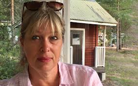 Episode 18: Between Creativity and Destructiveness: The organizational  consultant as a container of the collective unconscious in the work group  with Dr. Anna Krantz