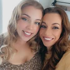 Christy Perdue's Instagram, Twitter & Facebook