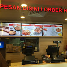Takdehal lah, 30 makanan ni ada buat delivery di johor bahru! Pizza Hut Johor Bahru Johor