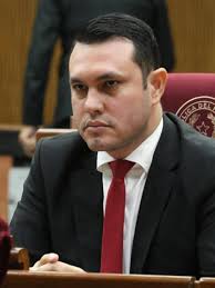 Los colorados aseguran que Rivas tocó fondos de royalties para construir su  mansión en Lambaré