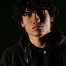 Edgar Caicedo's Instagram, Twitter & Facebook