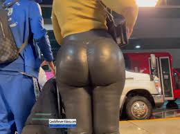 Such a great ass in leather pants | candidforum-videos.com