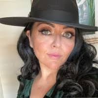 Adriana Serrano's Instagram, Twitter & Facebook