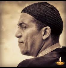 AZIPiPO… JOUR J… an ti zizine. J'ai fait cette chanson avec mon ami Tuco  Bouzy sur des arrangements de Ronald Tulle. C'est tout nouveau, ça vient de  sortir ! Chaud chaud chaud…