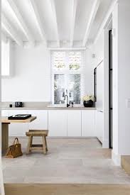 oscar v exclusieve villabouw renovatie minimalist kitchen design minimalist kitchen white kitchen design