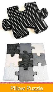 Kids Panosundaki Pin