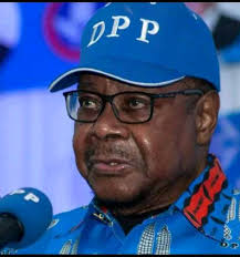 If he can't sit in an interview checking his facts how can he lead this  country. Weak , pathetic loser 🤦🏾‍♀️ @everyone