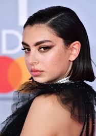 Brunette, women, model, portrait, red lipstick, looking away. Charli Xcx S Smoked Out Eye Shadow And Blunt Bob At The 2020 Brit Awards Brit Awards 2020 The Best Celebrity Hair And Makeup Looks Popsugar Beauty Uk Photo 10