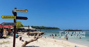 Maybe you would like to learn more about one of these? Didatangi Wisatawan Pantai Bagalbatre Sukabumi Khusus Warga Ciracap Dan Sekitarnya