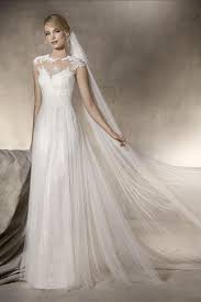 Die einschneidenste änderung für die branche würde das vorgesehene einsatzlimit sein. Luxus Pur Brautkleider Uber 1 000 Euro Mari Mes Webseite