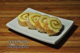 Pianono Roll Cake With Sugar And Margarine Filling Food Yummy Food Dessert Dessert Recipes