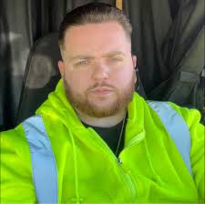 Tell the truth, do y'all always pay for reserved parking? 🤣🤣✌🏿