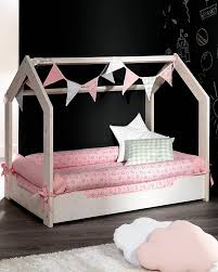 Letto a castello bianco con rete a doghe + materassi e guanciali uno tra i letti a castello maggiormente apprezzati. Picci Letto Casetta In Legno Liberty Sbiancato 146x78x122 Cm Unisex Bambini