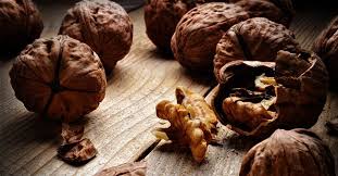 Si trova nel latte e nei suoi derivati , nelle uova , nel lievito di birra, nel fegato, nel pollo, nelle mandorle e nei vegetali a foglie verdi. Vitamine Gruppo B Proprieta E Benefici Riza