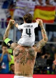 Where is paulo dybala's mother's name on his arm? Dybala Tattoo