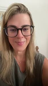 Martina Cade's Instagram, Twitter & Facebook