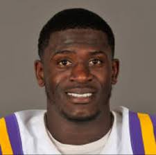 The a Raiders starting LB in training camp are Elandon Roberts and Devin  White with Germaine Pratt playing