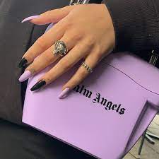 Purple And Black Acrylic Nails Blacknails Purplenails Coffinnails Cutenails Trendynails G Purple Acrylic Nails Black And Purple Nails Black Acrylic Nails