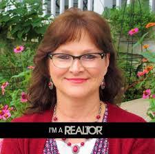 Tammy Drennen's Instagram, Twitter & Facebook