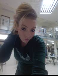 Hi, my name is Amanda Sowards. I'm currently in prison at DCI (ODRC Dayton  CI) in Dayton, OHIO. My inmate number W108977 I am looking for emotional  and mental support. Someone to