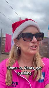 The stuff I get in my DM's 😆😆😆 Sorry but I'm not looking to sweat it out  with a small penis 🍆