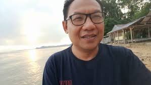 Pasir Kuning Tentena, Danau Poso