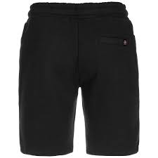Save up to 25 percent and more in the reuter online shop. Ellesse Sweatshorts Bossini Kordelzug Taschen Herren Schwarz S Galeria Karstadt Kaufhof