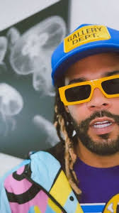 Ya puedes conseguir mi mas reciente mixtape #youngblood por EVEN  🚀🤾‍♂️💥🩸 dimelo @maxescobar @even.biz