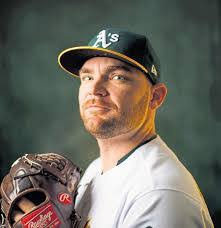 Logan Davidson's Instagram, Twitter & Facebook