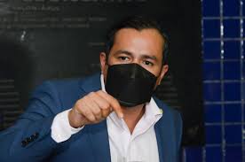 He designado al doctor carlos holmes trujillo como nuevo ministro de la defensa nacional, afirmó duque en una declaración en la casa de nariño tras la salida del ministro de defensa, guillermo botero, por el bombardeo que dejó a ocho niños muertos, que fueron reclutados por disidencias de. Ministro De Hacienda Con El Plan Antievasion He Ganado Muchos Enemigos Y Algunos De Estos Haran Cualquier Cosa Por Detenernos Diario Digital Cronio De El Salvador