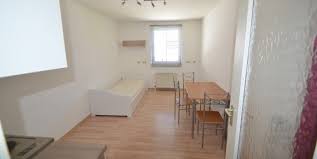 Wir informieren dich sobald eine passende immobilie eingestellt wird. 1 Zimmer Wohnung Zu Vermieten Friedrich Von Schiller Strasse 29a 95444 Bayreuth Gartenstadt Wendelhofen Mapio Net