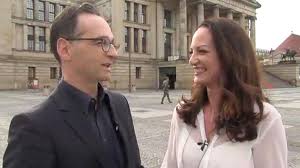 He is known for his work on pelzig hält sich (2011), heute journal (1978) and. Begegnung Am Sonntag Natalia Worner Trifft Heiko Maas Leute Bild De