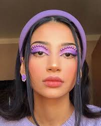 Makeup And Beauty Tutorials On Instagram 1 2 3 4 Or 5 I Love Her Editorial Makeup Looks Follow Dewymakeup Cre Editorial Makeup Makeup Artistry Makeup