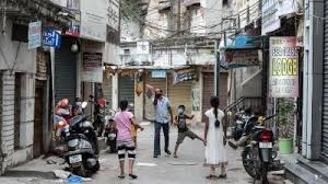 Implementing the lockdown orders due to coronavirus spread in telangana, the state police cm kcr announce total telangana lockdown till 31st march | ap24x7 #ap24x7 #ap24x7live. 0fon69muboyjim
