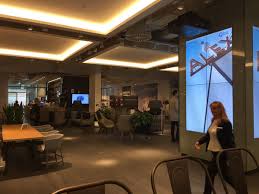 In berlin setzt die deutsche bank maßstäbe. Christoph Bauer On Twitter Next Stop Deutschebank Invited Us To See Their Vision Of A Branch Of The Future In The Quartier Zukunft Lex Derlink Https T Co Hzyruvyfcy