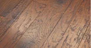 Shaw Floors Hudson Bay Random Width Engineered Hickory Hardwood Flooring In Schoolhouse Wood Floors Wide Plank Hickory Hardwood Floors Flooring
