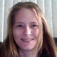 Kari Hodson's Instagram, Twitter & Facebook