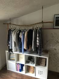 Diy Kleiderstange Aus Einem Ast Diy Kleiderstange Kleiderstange Ikea Diy Kleiderschrank