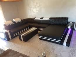 Designer Sofa Imperial Xxl Mit Led Beleuchtung Stilvolles Geschmack Sofa Design Wohnzimmer Sofa Mobel Deutschland
