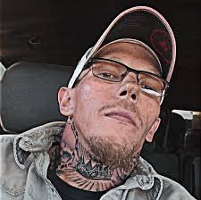 Zach Lowery (@zach.lowery.9659) • Facebook