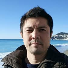 Infografik perbedaan lah, kok, sih, dan dong dari @malesbanget. Kata-kata  itu disebut fatis (phatic), bukan imbuhan.