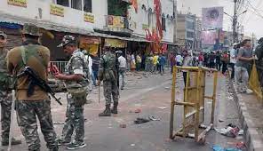 News two injured people died during ranchi jharkhand 194321 रांची में नमाज  के बाद हिंसा, दो जख्मी लोगों की मौत, हिंदू संगठनों ने पढ़ी हनुमान चालीसा -  lifeberrys.com हिंदी