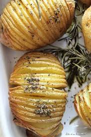 Pommes De Terre A La Suedoise Hasselback Potatoes Recette Recette Pomme Recettes De Cuisine Pomme De Terre Suedoise