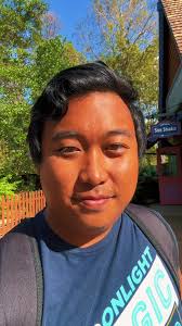 First time at Disney’s Blizzard Beach! Really cool spot and excited to  explore what else this place has to offer…especially food wise!  #disneywaterpark #disneyblizzardbeach #disney #disneyworld