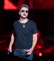 3 690 245 tykkäystä · 41 093 puhuu tästä. Eric Church On The Creative Boot Camp That Fueled Heart Soul